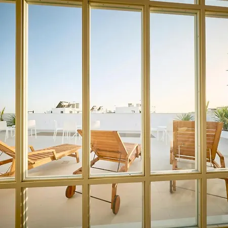 Pericon 4* كونيل ذي لا فرونتيرا